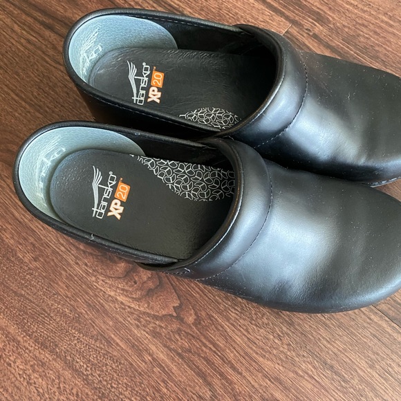 Dansko Nurse Clogs - Picture 3 of 5